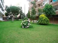 ***  Apartamentos Acapulco Family Resort Lloret de Mar Spagna